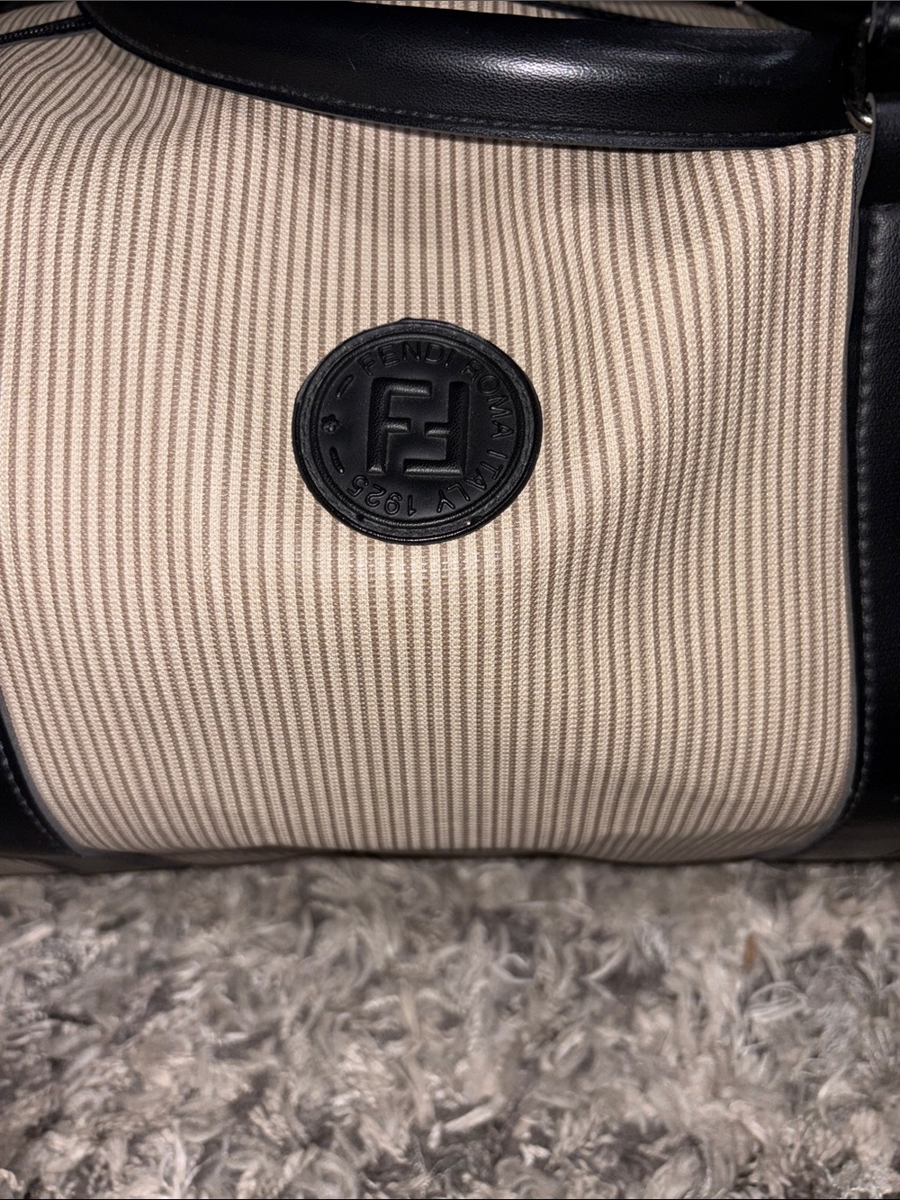 DONT BUY Fendi Parfums Duffle Bag - Picture 6 of 16